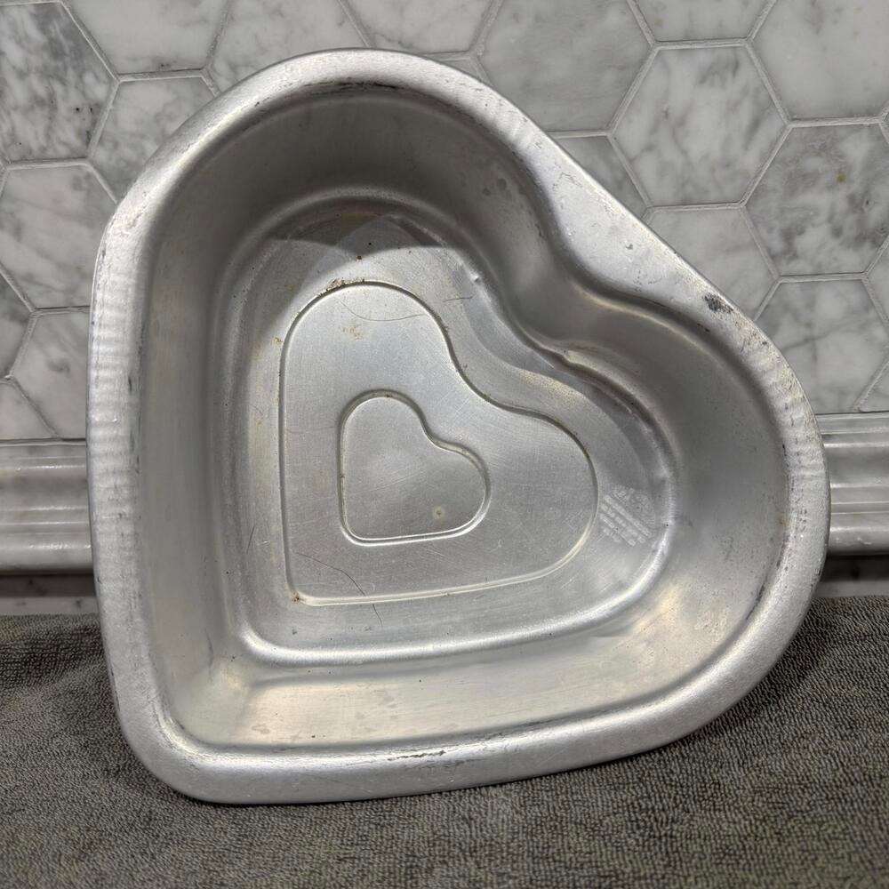 Odisea Aluminum Tarta Large Heart Cake Pan Silver Jello Gelatin Mold 20 cm 8 in